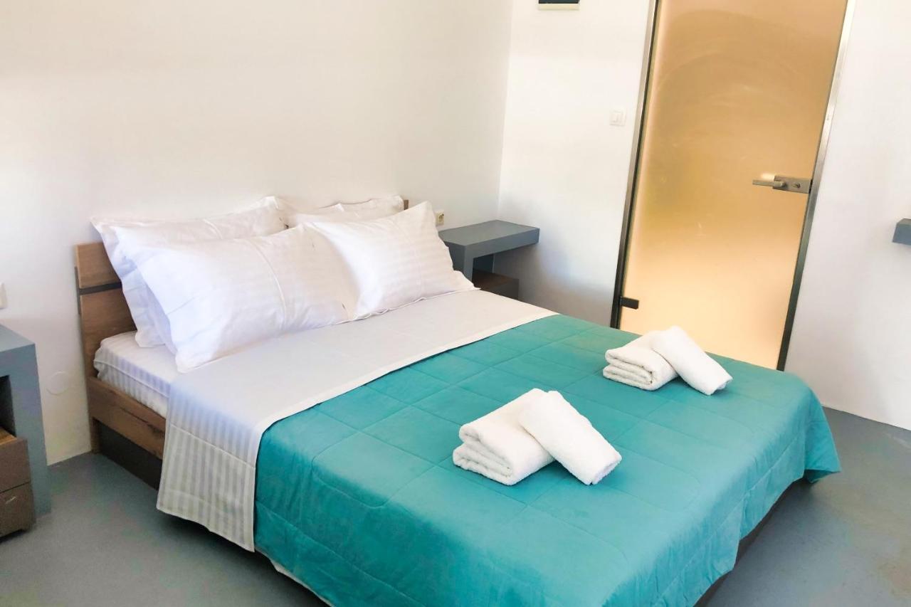 Eleven Rooms Mykonos Town Buitenkant foto
