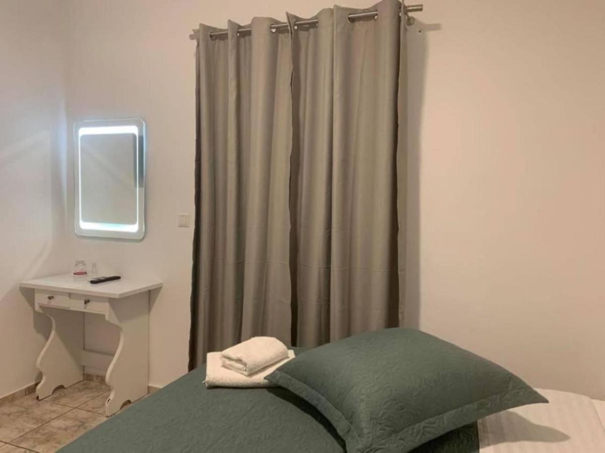 Eleven Rooms Mykonos Town Buitenkant foto